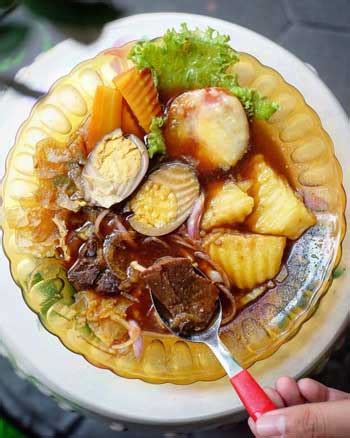 tempat wisata kuliner  solo  cita rasa  lezat