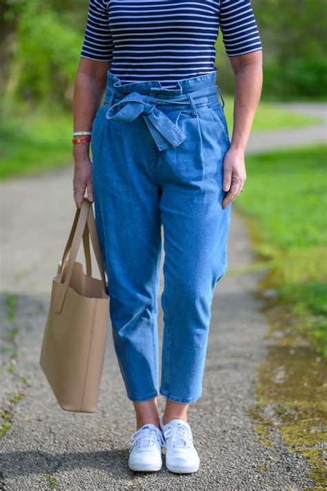 styling paperbag waist jeans dressed   day