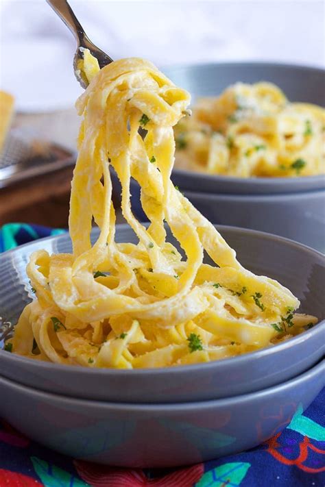 Quick And Easy The Best Fettuccine Alfredo Recipe Thats Better Than