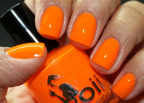 neon orange boii nail polish