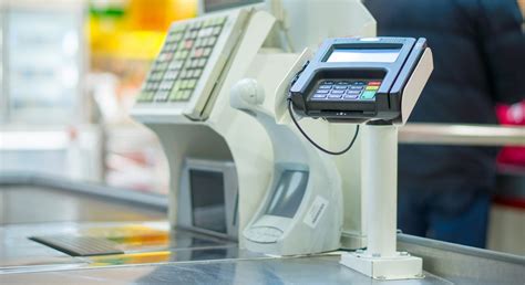 editor s comment retailers turning to self service tills