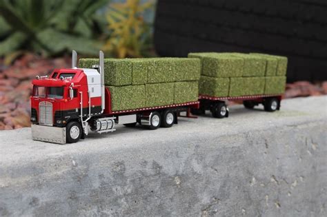 custom toy semi trucks  trailers toywalls