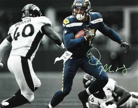 Dk Metcalf Seattle Seahawks Autographed 16x20 Collage Seattles New