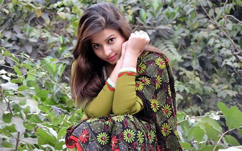 bangla hot model nowrin hasan khan jenny wiki and photos