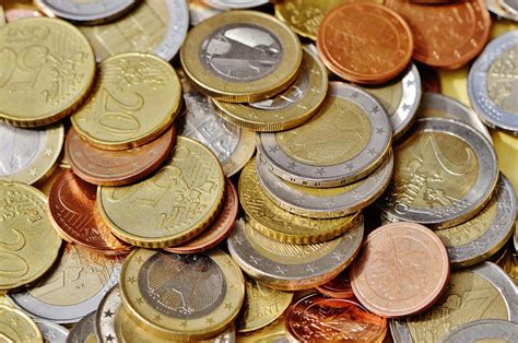 images gratuites argent fermer en especes devise euro piece de monnaie pieces de monnaie