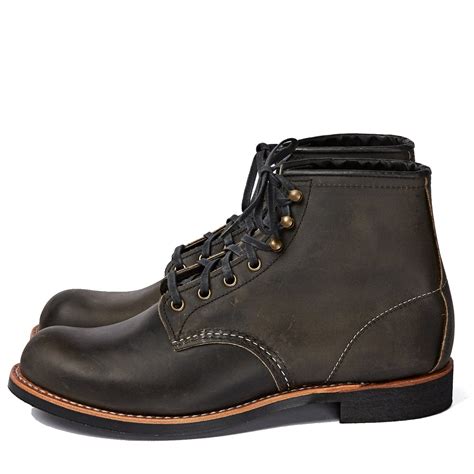 3341 blacksmith charcoal rough and tough red wing