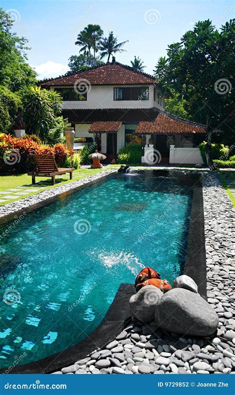 house  large outdoor swimming pool stock photography image