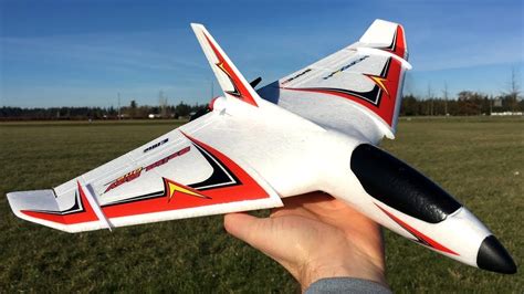 flite delta ray  rc trainer plane maiden flight demo delta micro rc planes drone technology