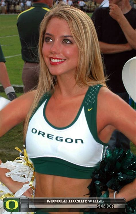Espn Flash Intro Of Cheerleader Nikki Oregon Cheerleaders Uo Ducks