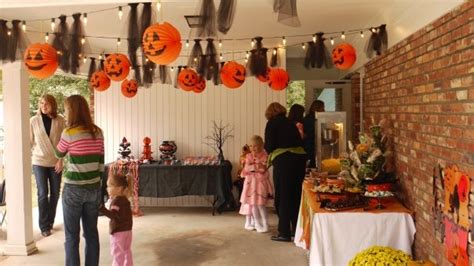 Halloween Home And Garage Decorations Smart Garage