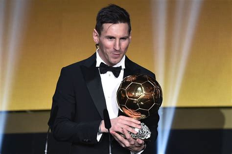 Lionel Messi Wins Fifa World Player Award For 5th Time Chicago Tribune