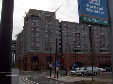 portland or marriott residence inn river place 2115 sw river parkway photo picture image