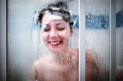this is why you should totally pee in the shower