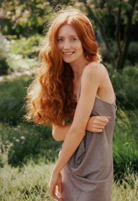 beautiful redhead girl ⊱ℳℬ⊰ … naturrote haare lockige