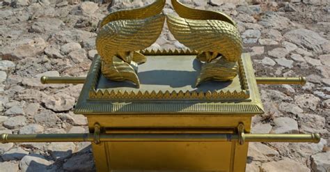archaeologists find clues  search  ark   covenant christian