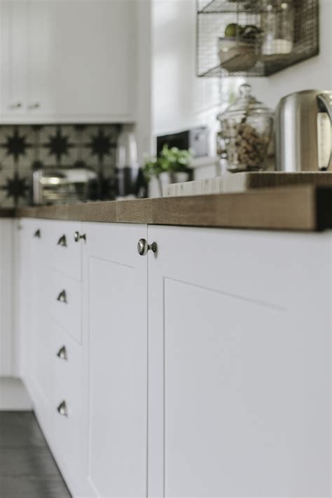 paint kitchen cupboards rock  style uk daily