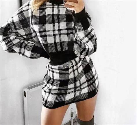 White And Black Plaid Knitted Two Piece Mini Skirt And