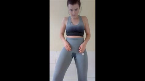 [female] Minxycee Peeing In Gym Leggings After Sweaty Workout Video