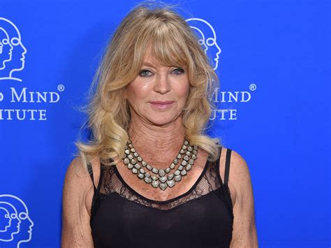 Goldie Hawn Says She Was Very Depressed And Couldnt Even Go Outside