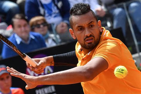 compared to wimbledon the french open sucks says nick kyrgios
