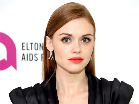 actress holland roden explains why being a redhead is totally awesome