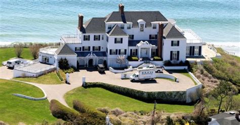15 amazing homes of hollywood celebrities