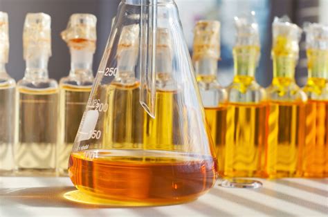 oils lubricant testing physical  chemical analysis   kinds