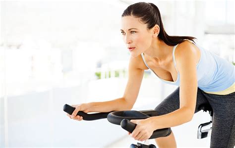7 Ways To Burn More Calories In Spin Class Self