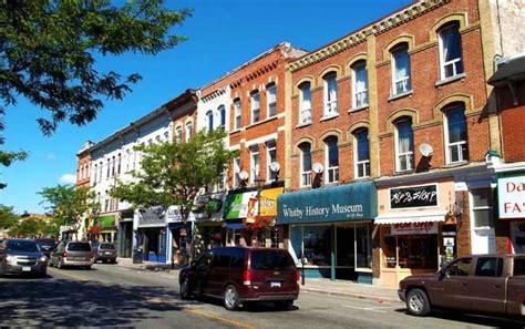 moving  living  whitby ontario  definitive guide