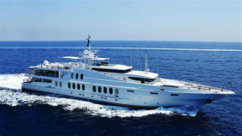 sold      metre motor yacht obsession   renamed oceana  classic yachts