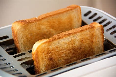 sliced bread toasters