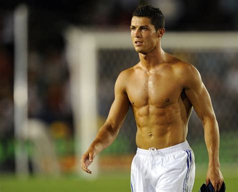 Pictures Of Shirtless Cristiano Ronaldo And David Beckham