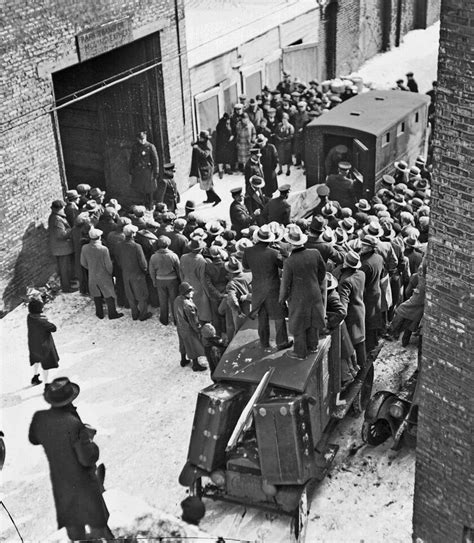 Old Files Offer Fresh Look At St Valentine’s Day Massacre Chicago