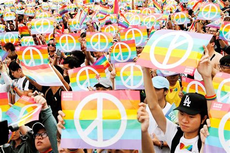 after court battle cayman islands legalises same sex marriage world