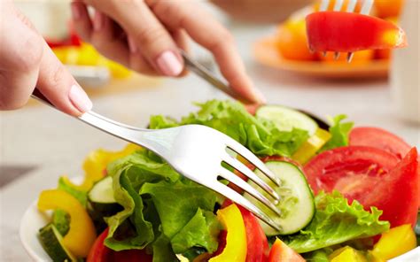 Recomendaciones Para Una Alimentación Saludable En Verano – Santo Tomás
