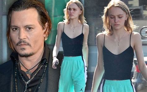 Scary Skinny Johnny Depp S Daughter Lily Rose Spotted