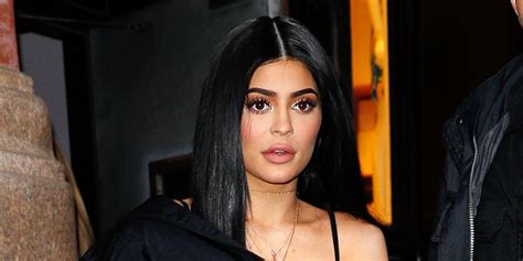Kylie Jenner First Photos After Giving Birth Kylie Jenner Spotted In