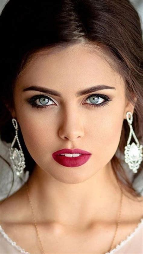 stunning eyes most beautiful faces beautiful lips beautiful women