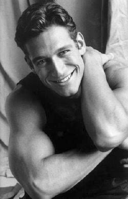 Robert gunn gay