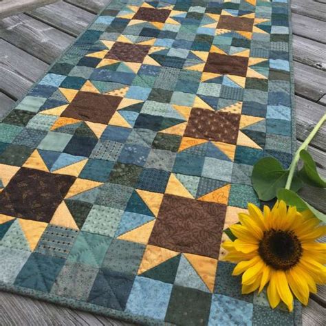 sunflowers quilt pattern   jen daly quilts quilting