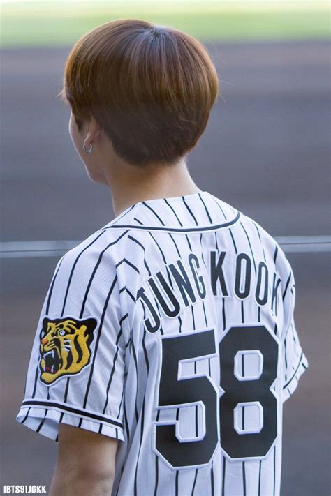 jungkook wore this 58 jersey and fans are having a field