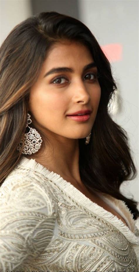 [85 ] pooja hegde hot hd photos and wallpapers for mobile 1080p