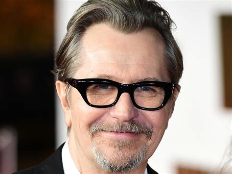 gary oldman says he was ridiculous choice to play winston churchill in darkest hour the