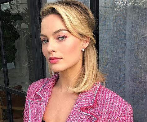 margot robbie officially cast as barbie in upcoming movie elle australia
