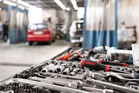 auto mechanic tools equipment list  tools    fix cars