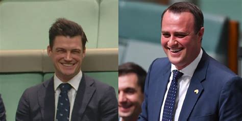watch australian lawmaker proposes to partner during same