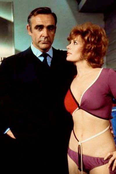 pin by 仲志 陳jj chen on sean connery bond girls