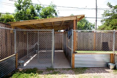 metal   bottom   fence great idea dog kennel dog kennel designs