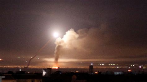 israel attacks iranian targets  syria