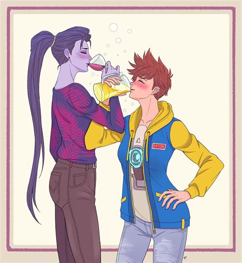 pin by amelie oxton on widowtracer overwatch comic overwatch tracer
